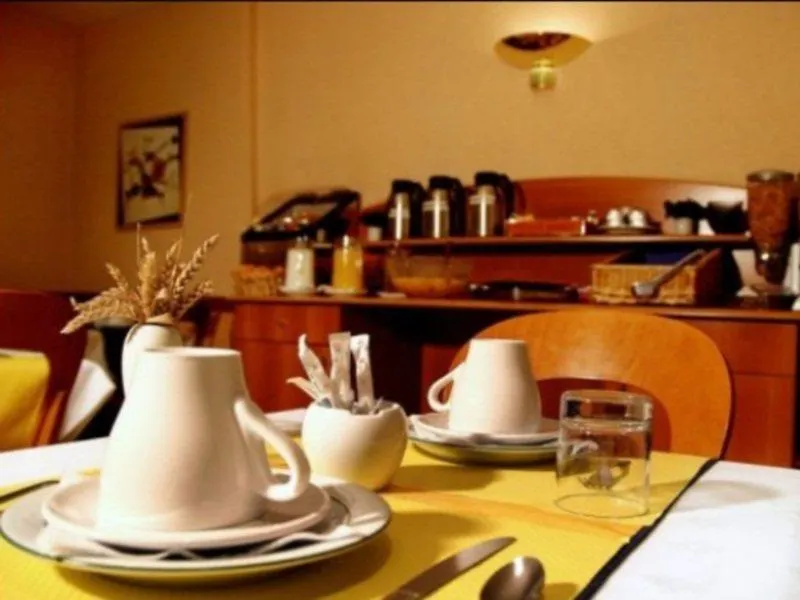 Hotel Le 209 Paris Bercy